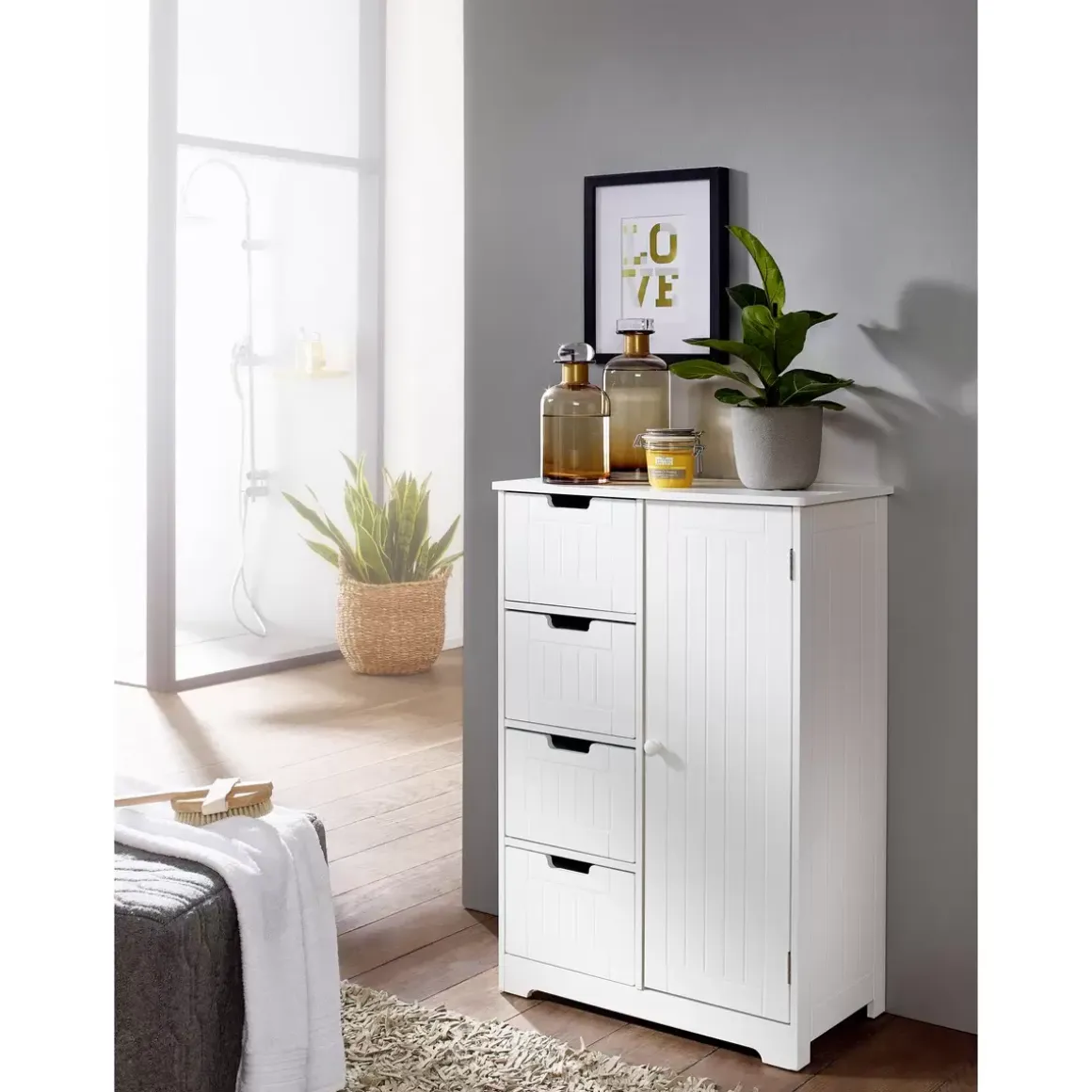 Badschrank