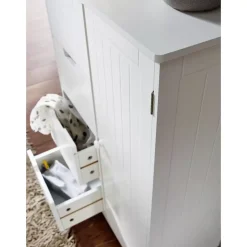 Badschrank