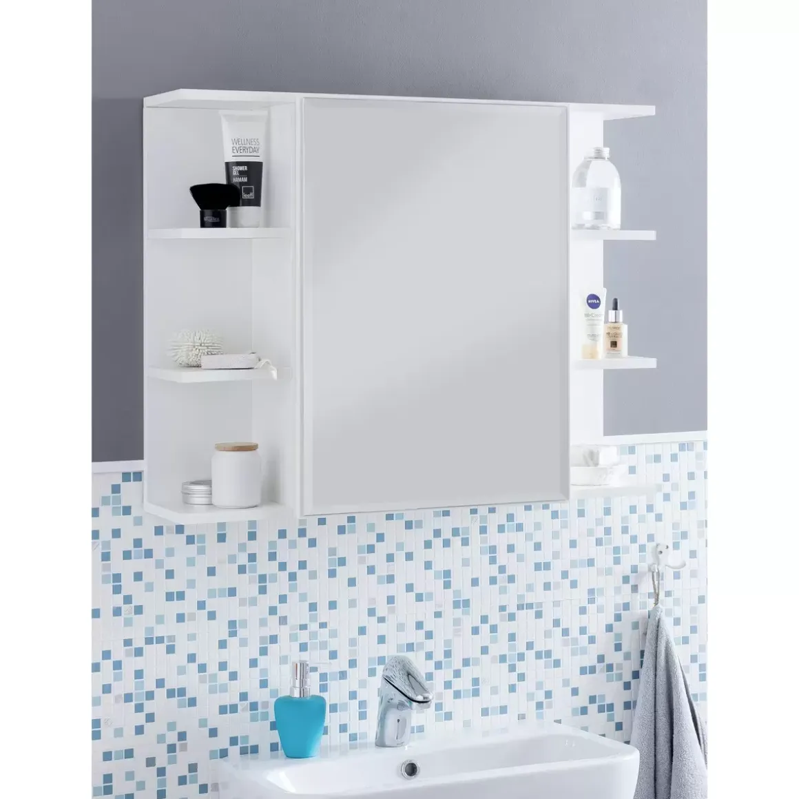 Badschrank