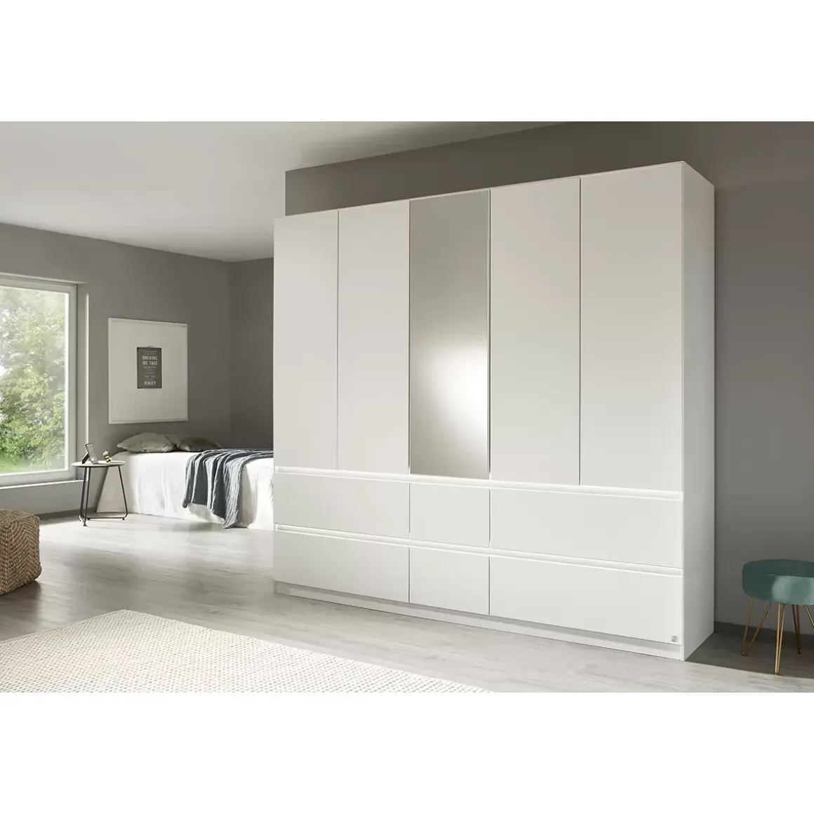 Drehtürenschrank