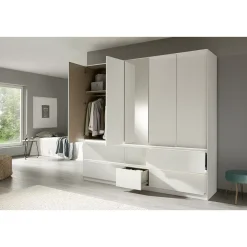 Drehtürenschrank