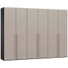 Drehtürenschrank