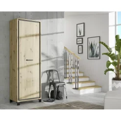 Garderobenschrank