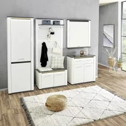 Garderobenschrank