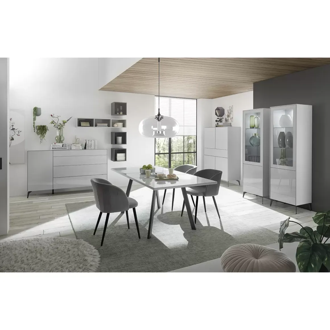 Highboard
