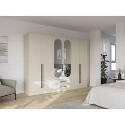 Kleiderschrank