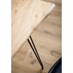 Schreibtisch