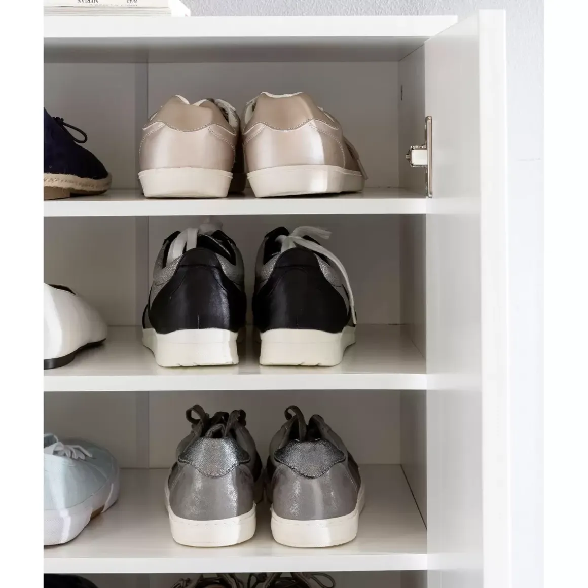 Schuhschrank