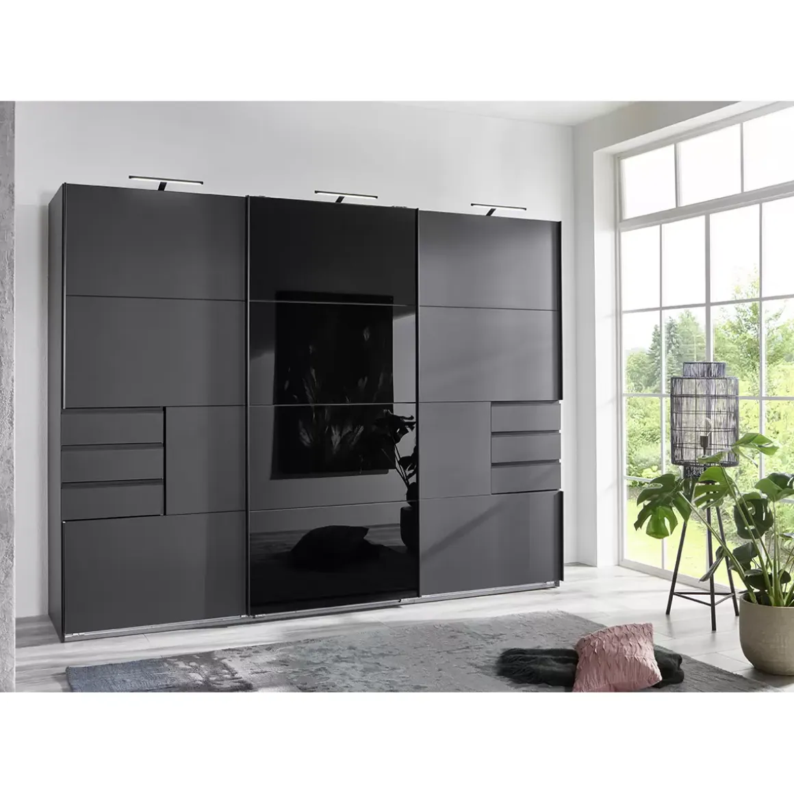 Schwebetürenschrank 3trg.