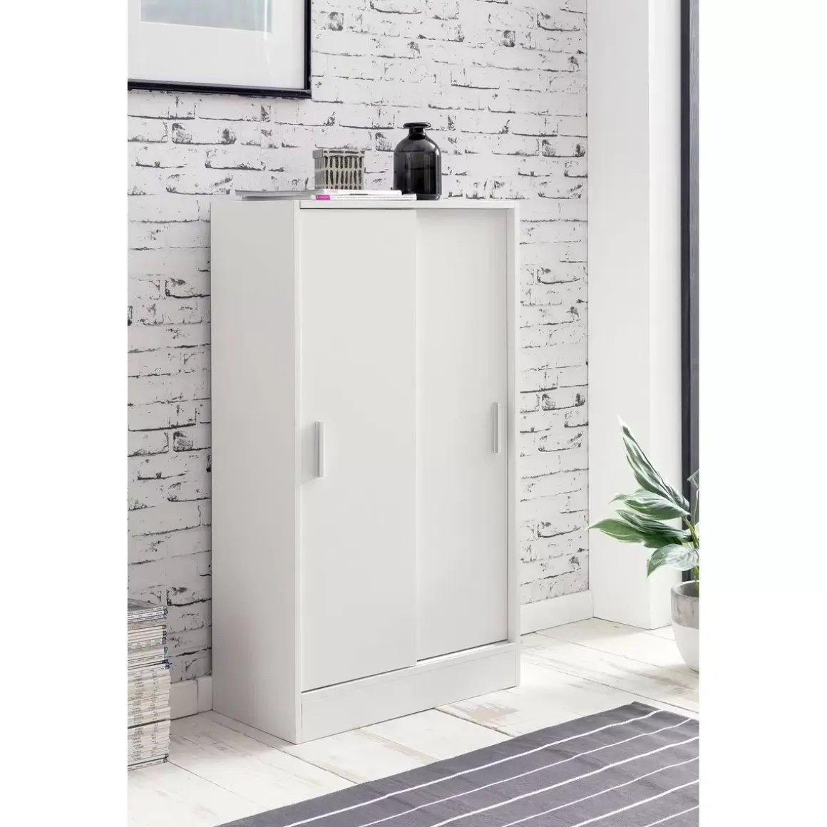 Sideboard