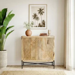 Sideboard